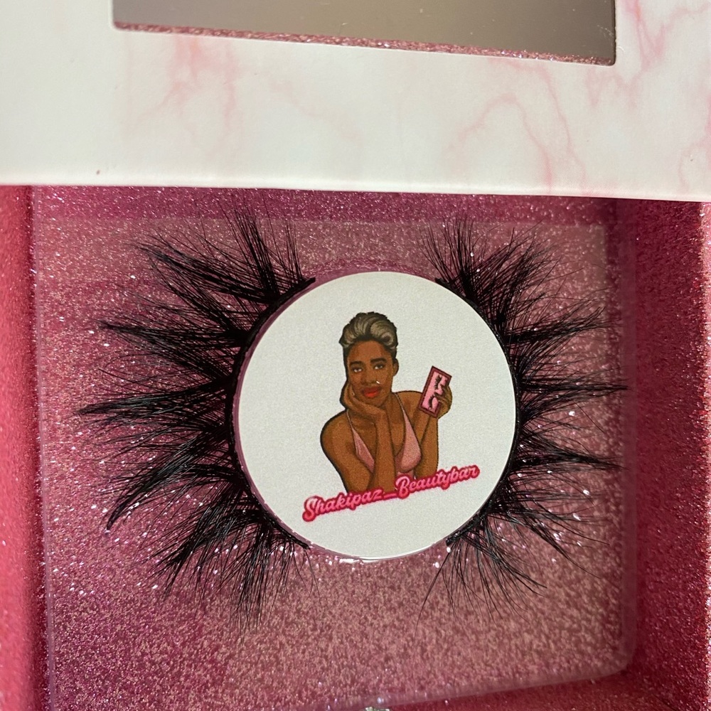 Mink lash extensions - Picture 8 of 15